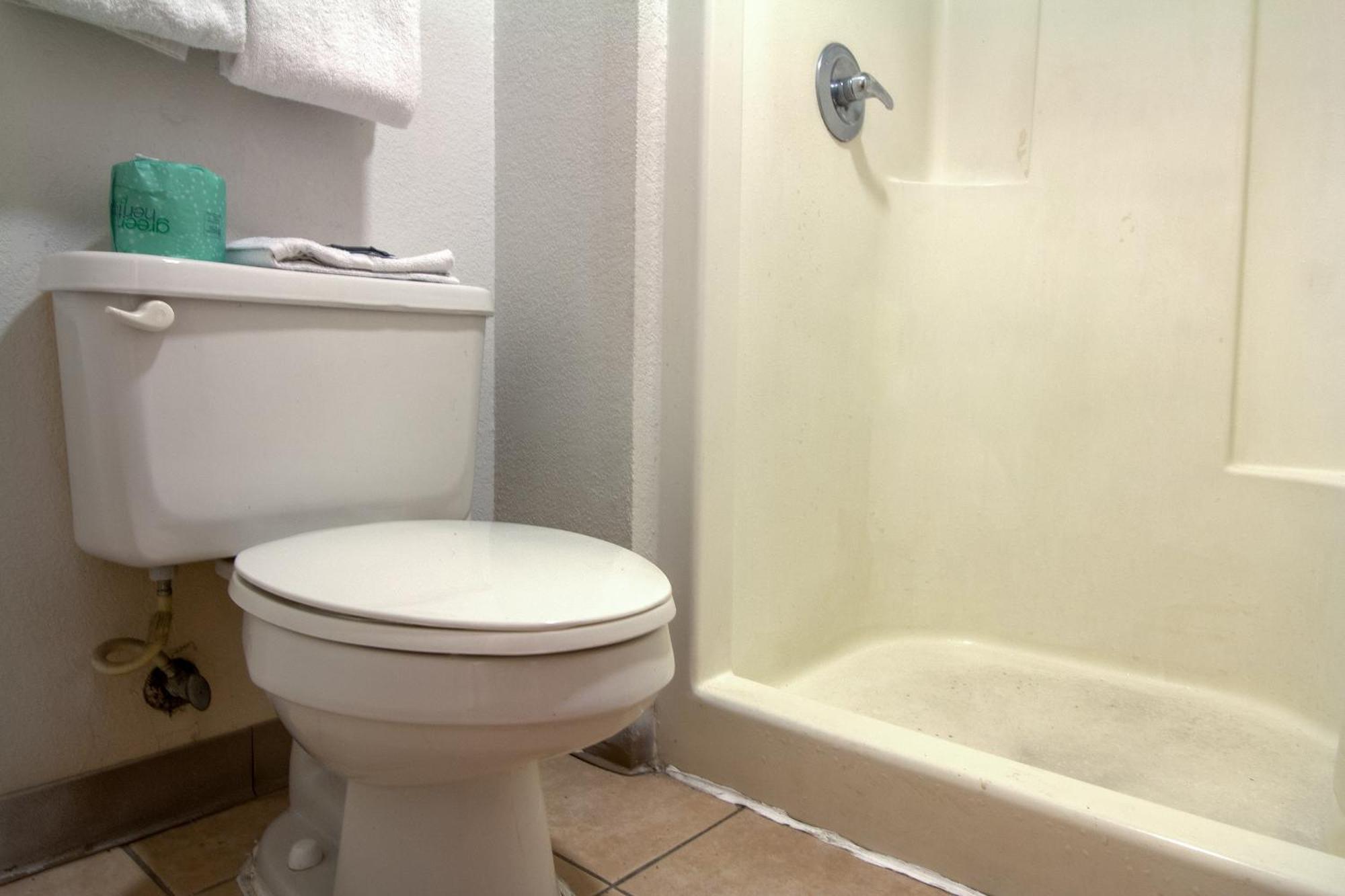 Studio Inn Extended Stay Oklahoma City Airport By Oyo Экстерьер фото